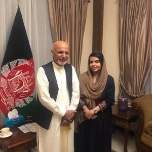 Meet your Posher, Mariam